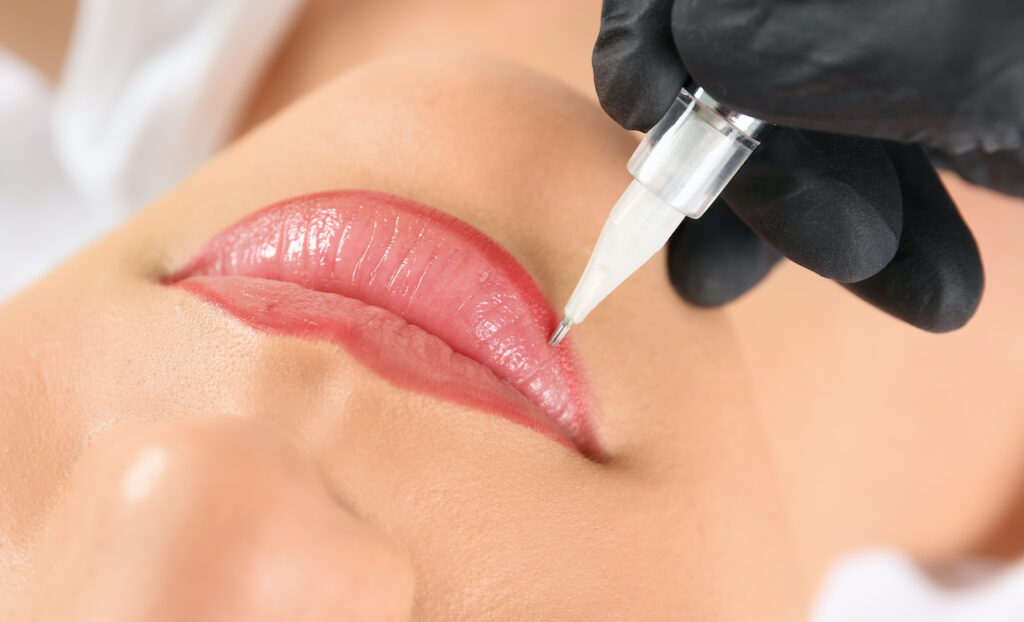 Permanente make-up van de lipliner