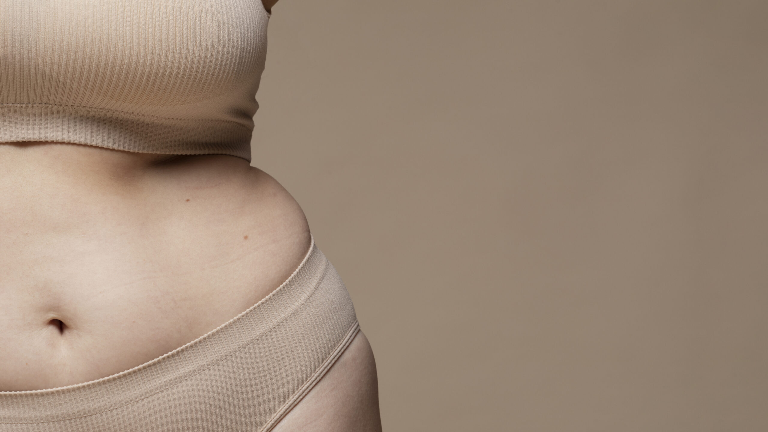 Liposuctie buik behandeling